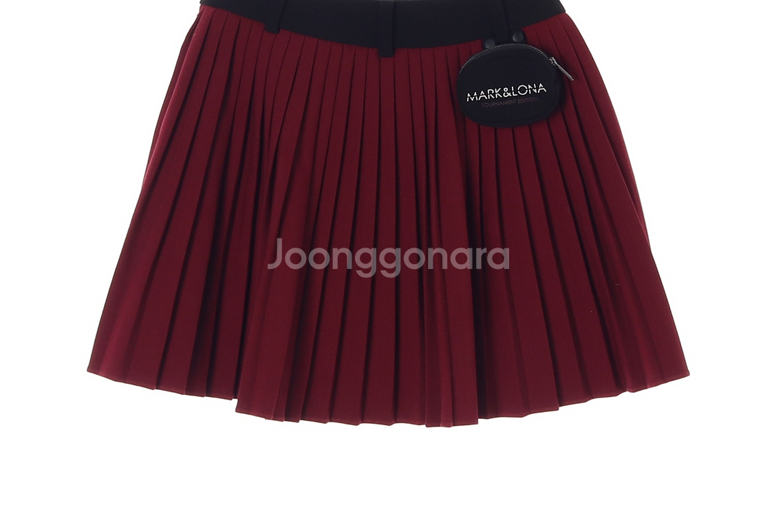 [S]마크앤로나 로고 지퍼 파우치 미니 플리츠스커트 골--2