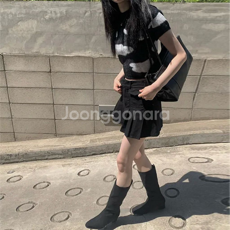 애니원모어 시티 투버튼 포켓 플리츠 스커트 검정 블랙--2