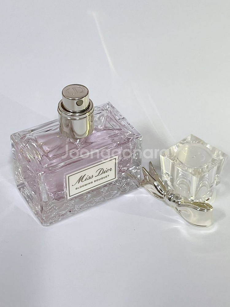 미스 디올 블루밍 부케 오 드 뚜왈렛 30ml--6