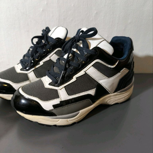 230mm 슈콤마보니 헤븐 스니커즈