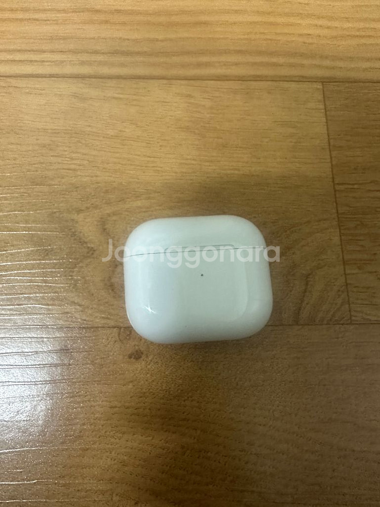 에어팟 3세대 본체만 판매합니다--0