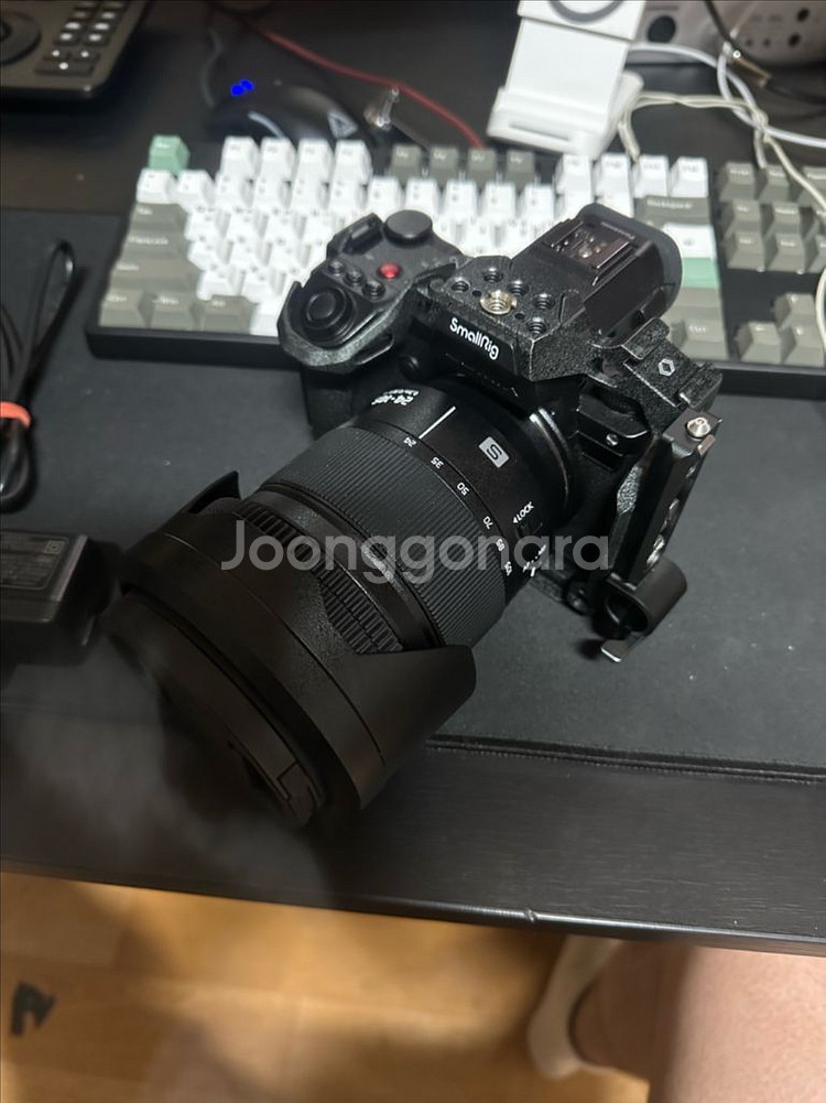 루믹스 s5m2x(바디만) + 스몰리그 케이지--4