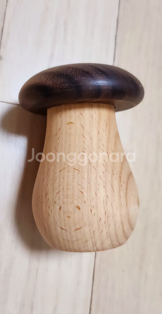 원목 버섯 이쑤시개통~ 새상품--1
