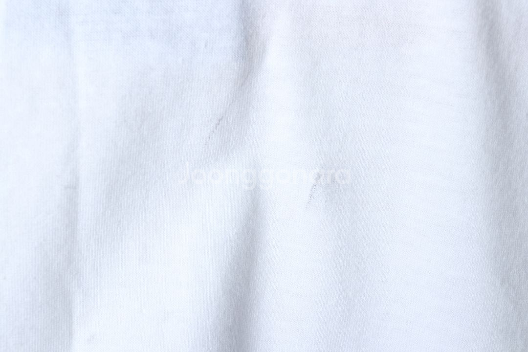 W(S) 칼라거펠트 반팔 티셔츠 부분오염 크롭 화이트--3