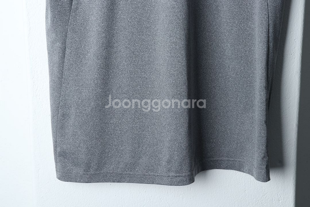 (L) 다이나핏 반팔 티셔츠 기능성 그레이 올드스쿨--3