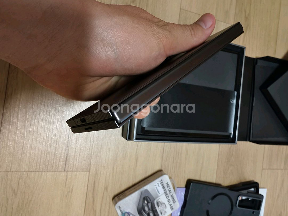 갤럭시 Z 폴드 SE 512GB--5