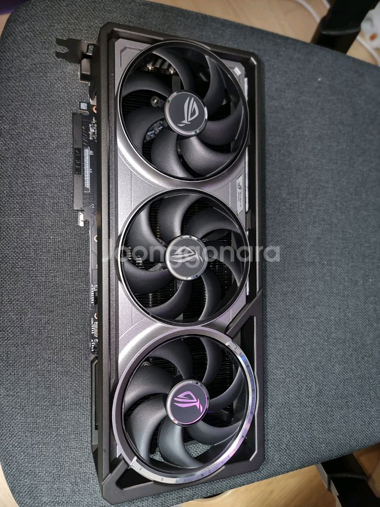 ASUS RTX 5080 아스트랄 팝니다.--1