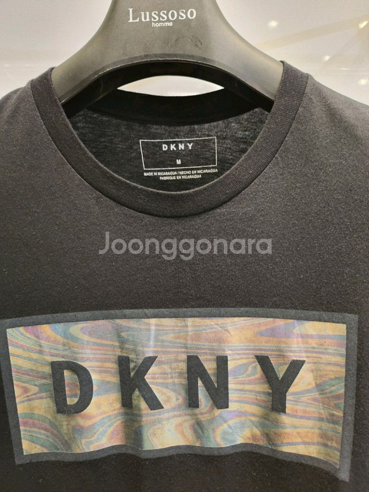 DKNY 블랙 반팔 티셔츠 M--2
