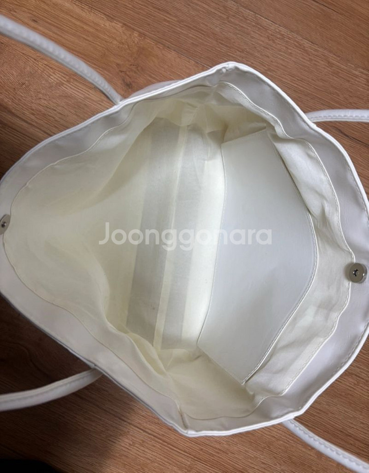흰가방--1
