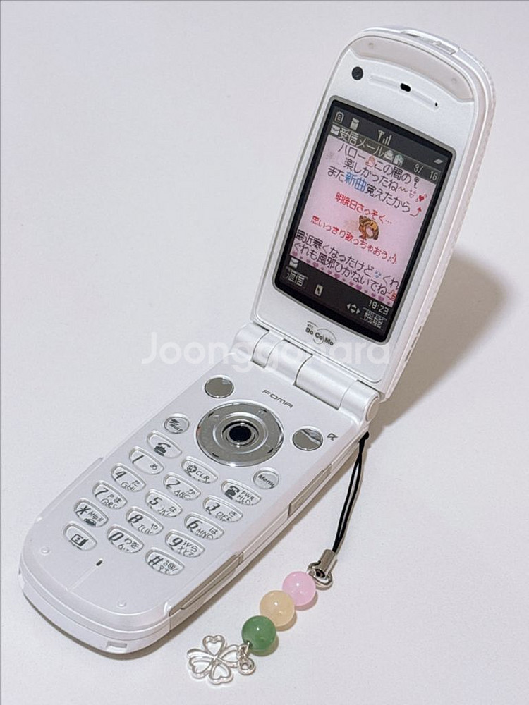 도코모 foma 화이트 목업폰 모형폰 y2k 갸루폰--0