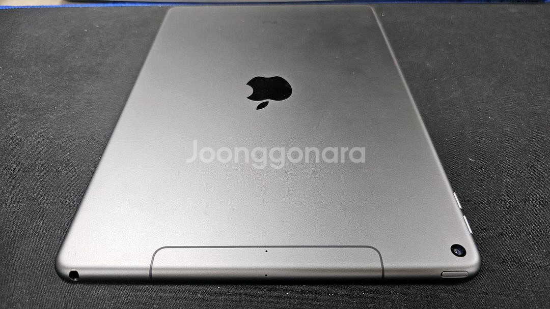 고장난 아이패드 에어3 셀룰러 64G 팝니다--4