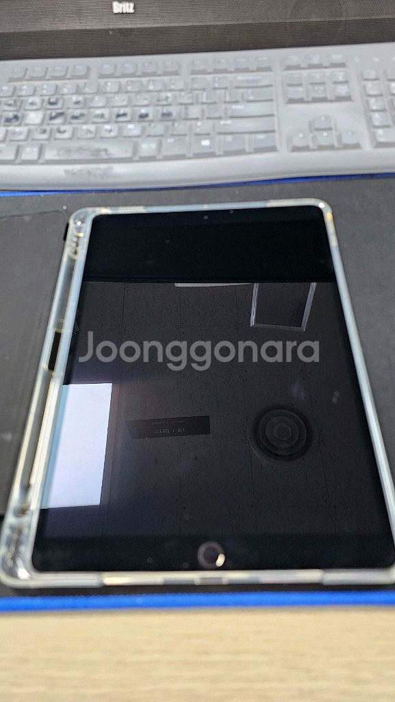 고장난 아이패드 에어3 셀룰러 64G 팝니다--9