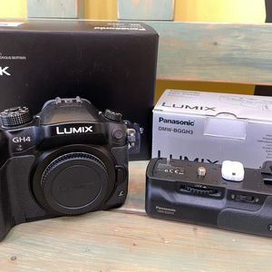 파나소닉 gh4 + gh4 정품 세로그립 판매합니다