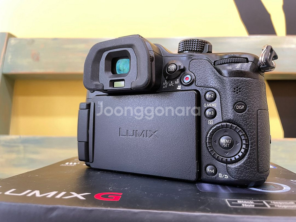 파나소닉 gh4 + gh4 정품 세로그립 판매합니다--3