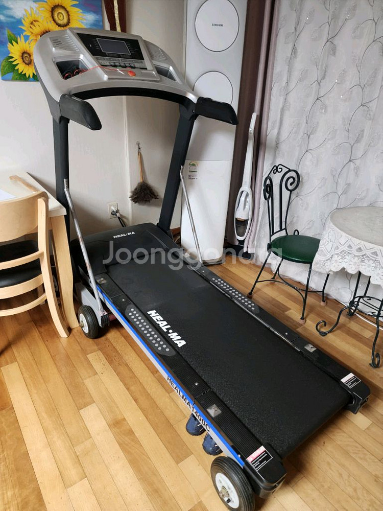 HEALMA 1400c 런닝머신 판매합니다@@상태좋음@--0