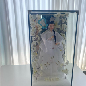 선년 장식장 유리 케이스 포함