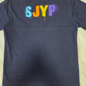 SJYP 디노 여성 반팔티