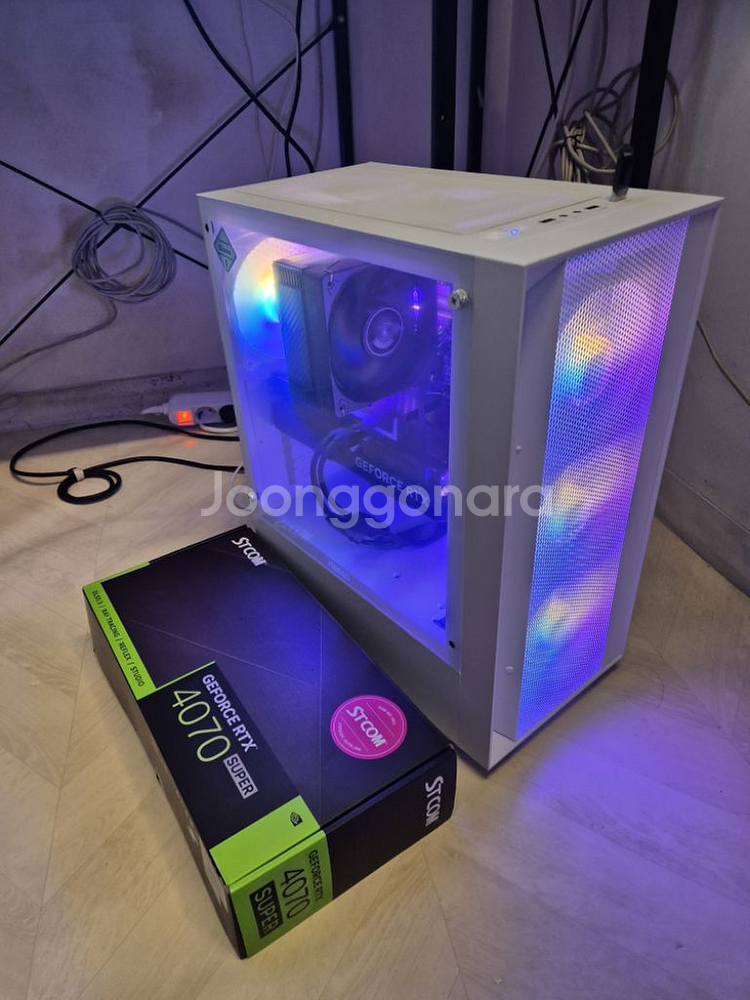 게이밍 라이젠9600x RTX4070SUPER 본체--1