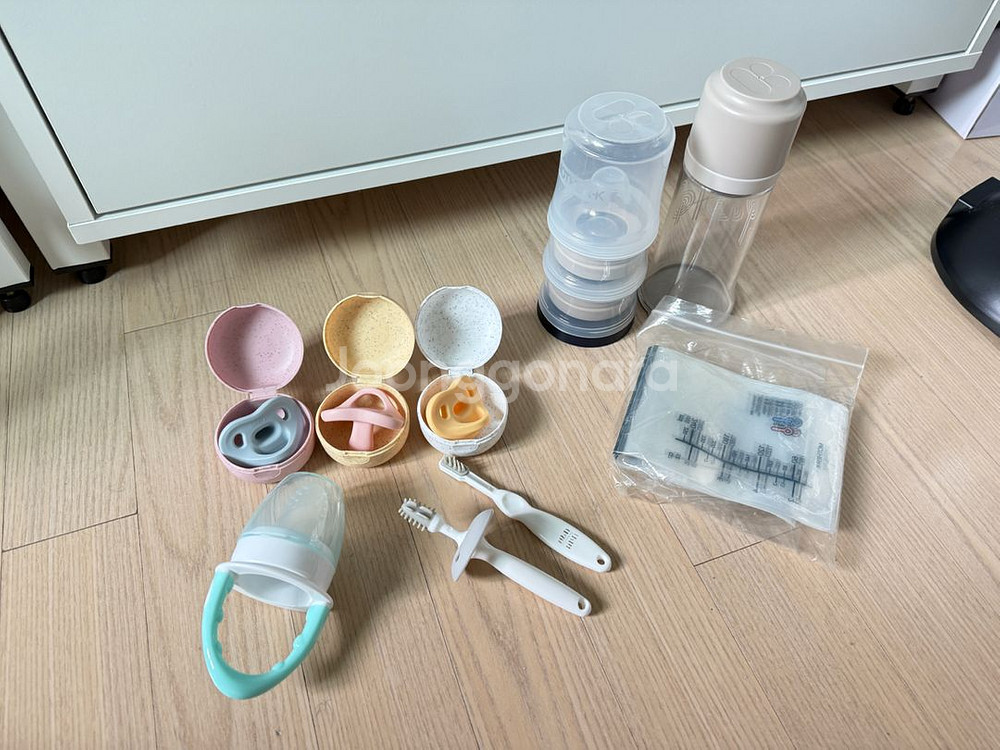 모윰 쪽쪽이, 과즙망, 칫솔, 외출용 일회용 젖병--0