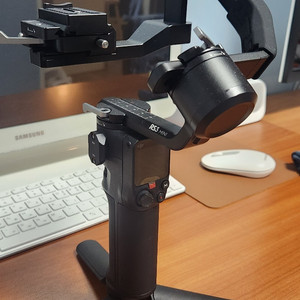 DJI RS3 MINI 짐벌
