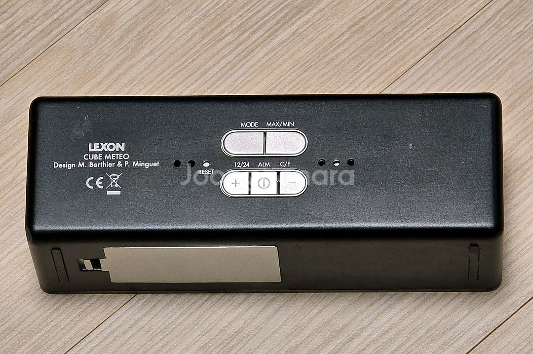 Lexon Cube Clock--1