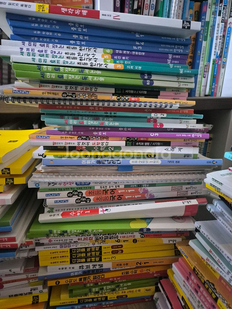 초등문제집 중등문제집 권당4000원--9