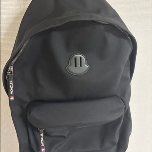 몽클레어 백팩