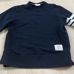 톰브라운 정품 맨투맨 3사이즈 급처!!(신품급)