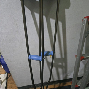 목발 무료나눔 합니다
