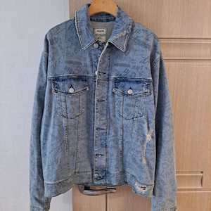 쟈딕앤볼테르 레터링 데님자켓