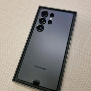 갤럭시 25 울트라 개봉후 미사용 저렴하게 팝니다