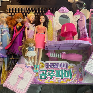 라푼젤 미미 공주파마 + 리틀 미미 가방 펫샵 등 일괄