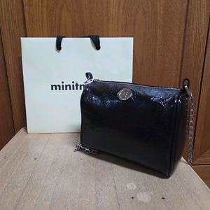 (새상품)미닛뮤트 브렛미니 블랙