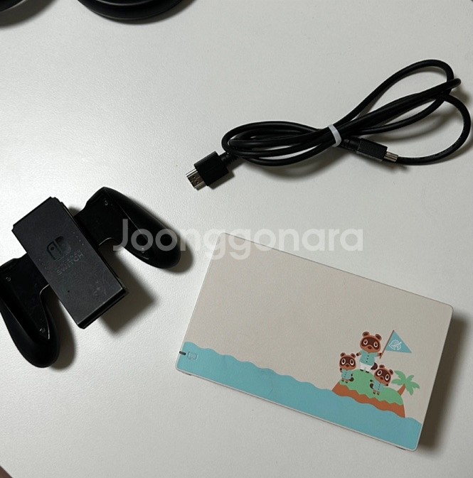 닌텐도 스위치 동물의숲에디션(배터리 개선판)--1
