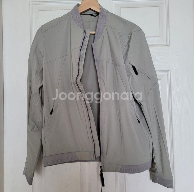 새상품)내셔널지오그래픽 여성 우븐 경량자켓 봄자켓 M--1