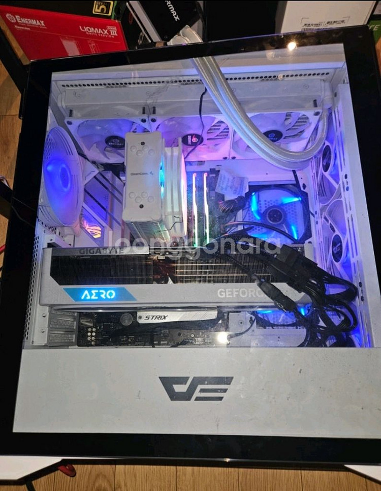 rtx4090 aero 기가바이트--1