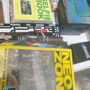 NCT127 앨범 CD 등등 일괄 팝니다