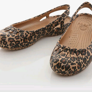 크록스 여성용 말린디 골드레오파드 CROCS MALIN