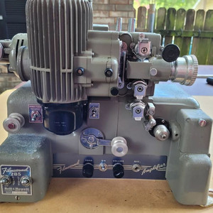 Bell & Howell 필름 사운드 285영사기