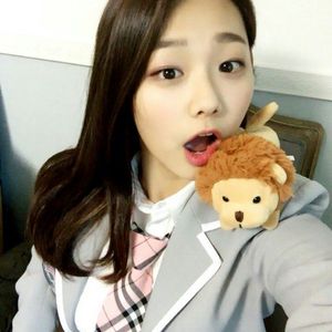 (구매) 강미나 싸인 폴라로이드 구매합니다.
