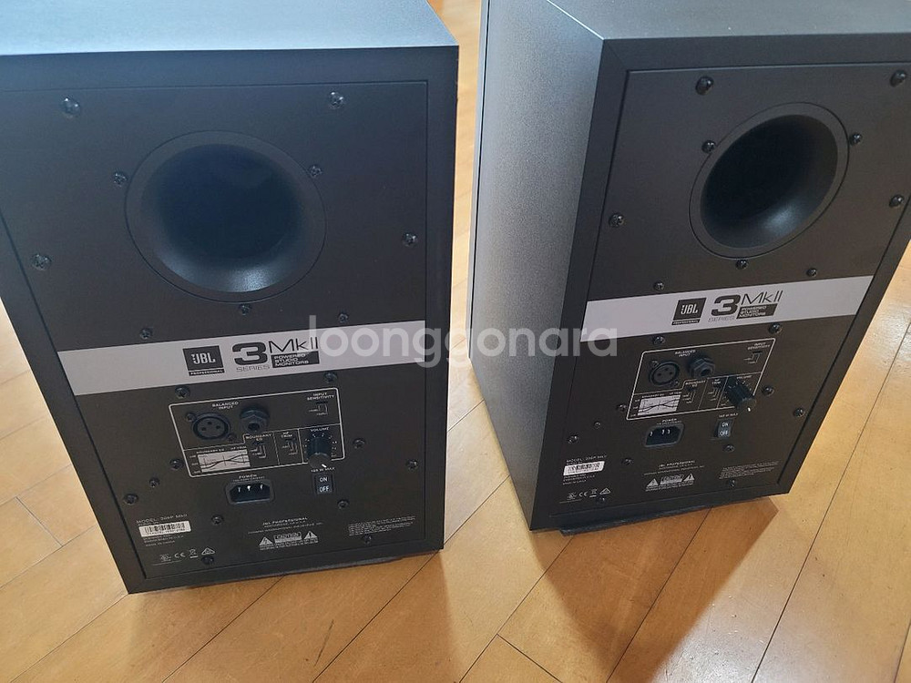 JBL 306P MKII 모니터 스피커 팝니다--2