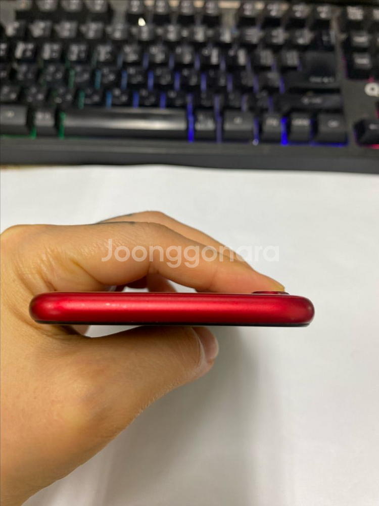 아이폰8 레드 액정 SS급 64GB 배터리100%--3