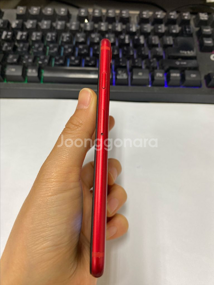 아이폰8 레드 액정 SS급 64GB 배터리100%--5
