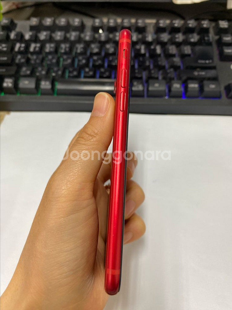 아이폰8 레드 액정 SS급 64GB 배터리100%--4