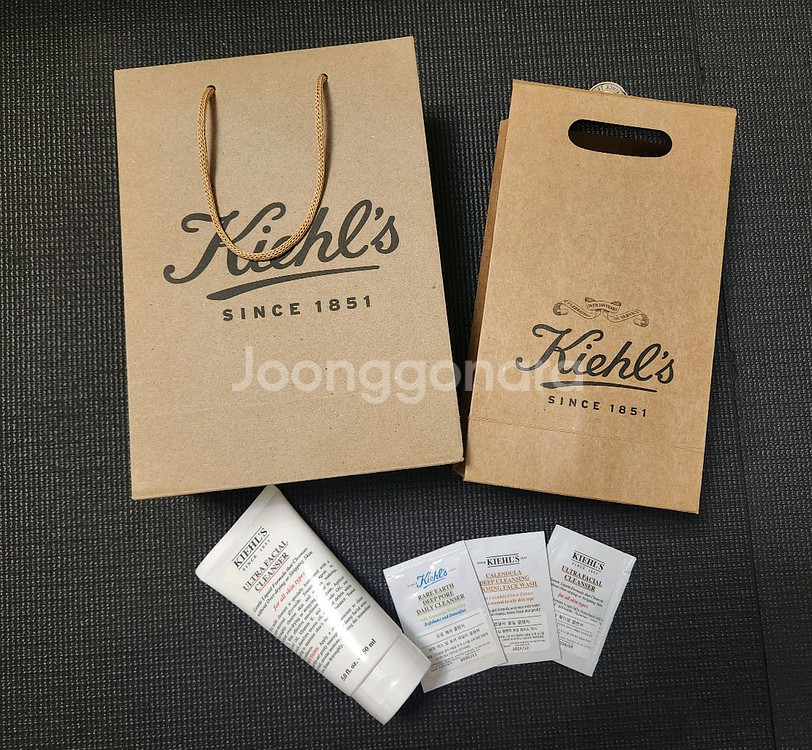 키엘 울트라훼이셜 클렌져 150ml 선물포장그대로새제품--0