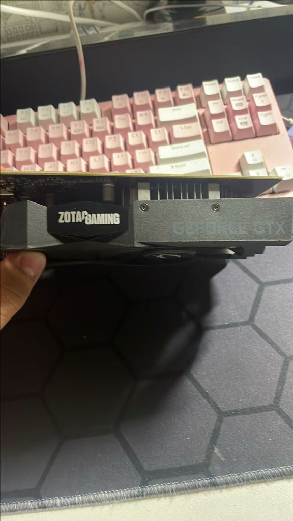 gtx 1650 이미지