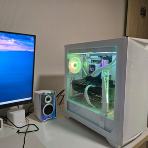 (평택)9800x3D,RTX5080 게이밍pc 새상품