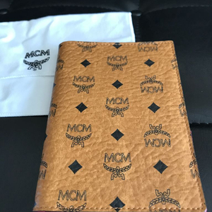 mcm 여권케이스(정품)