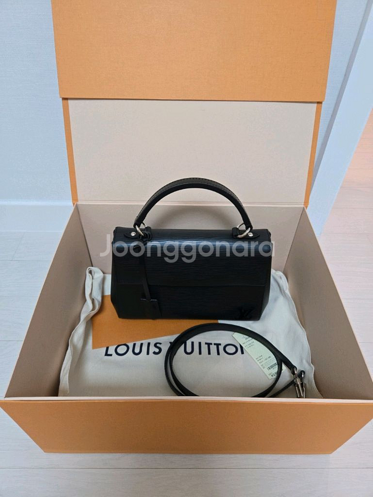 루이비통 블랙 에삐 클루니 BB--1