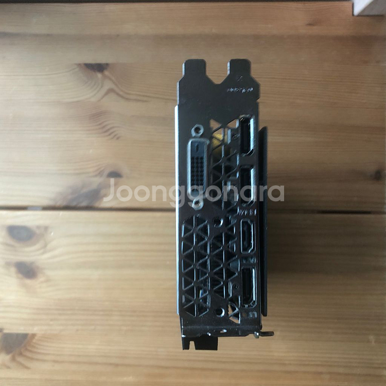 그래픽카드 조텍 1060 6g--1